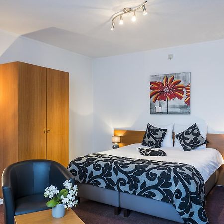 Hostellerie Lou Pahou Ronse Kültér fotó