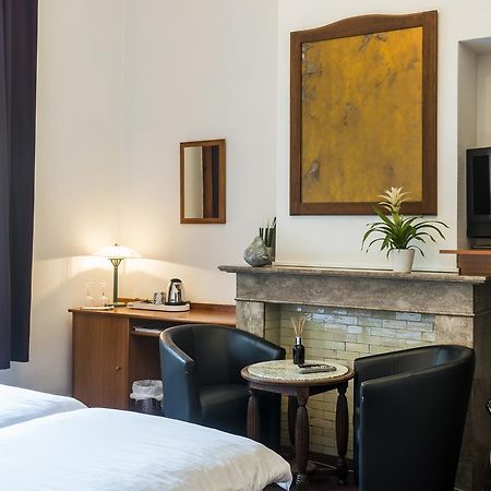 Hostellerie Lou Pahou Ronse Kültér fotó